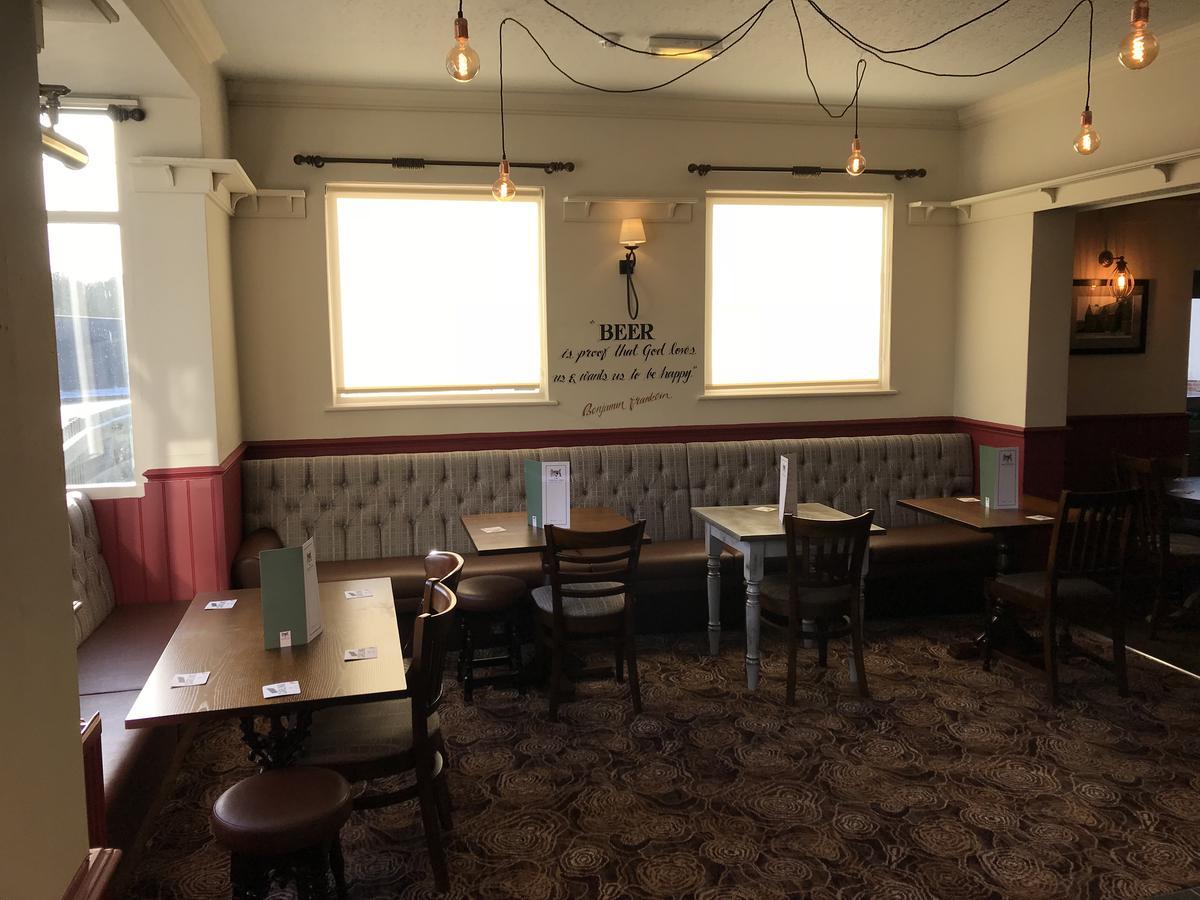 The Norfolk Arms, Chapeltown Sheffield Exterior foto